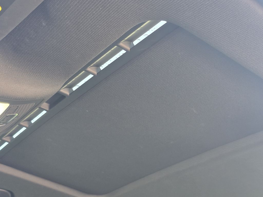 Photo 13 of this AUDI S4