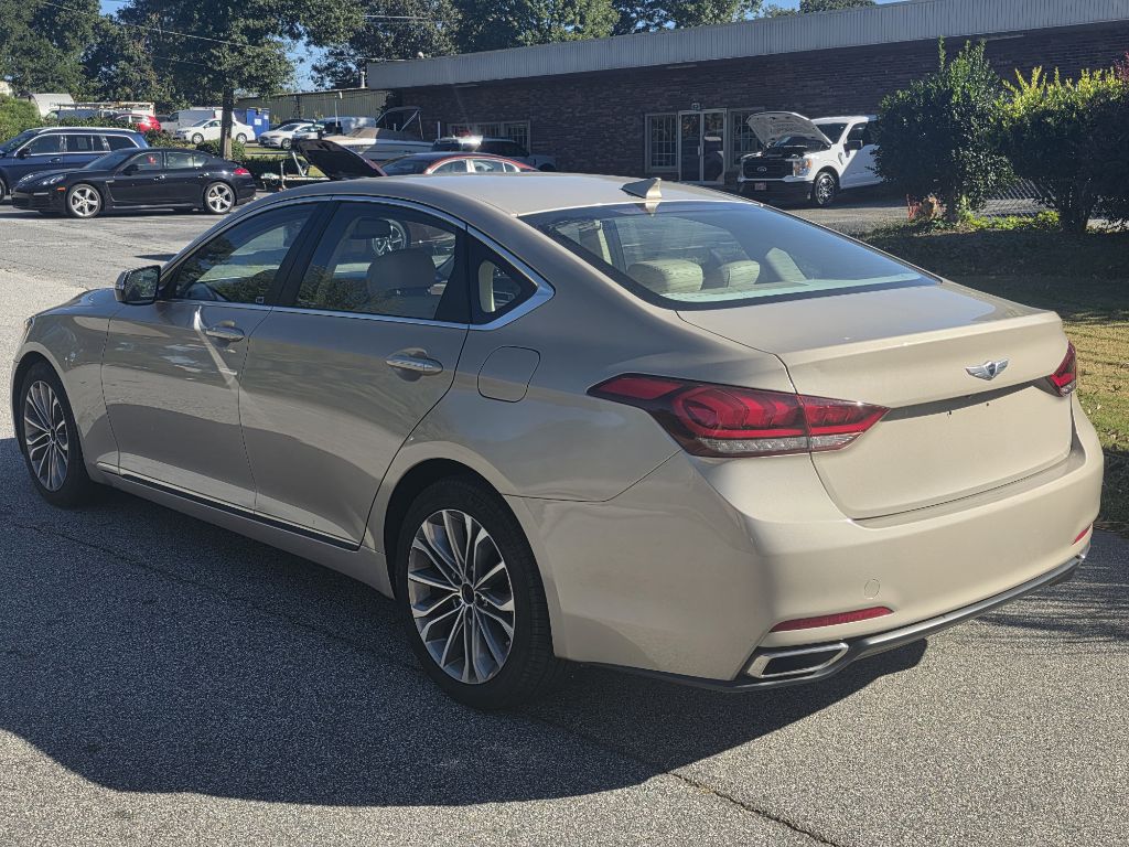 Photo 3 of this HYUNDAI GENESIS