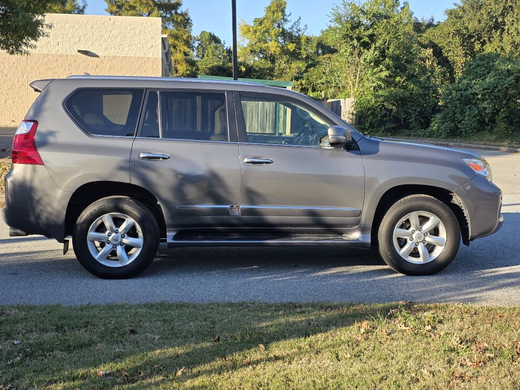 Photo 6 of this LEXUS GX