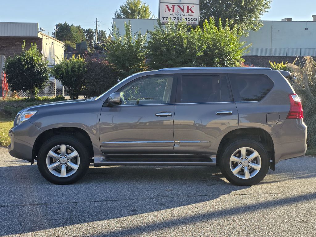 Photo 2 of this LEXUS GX