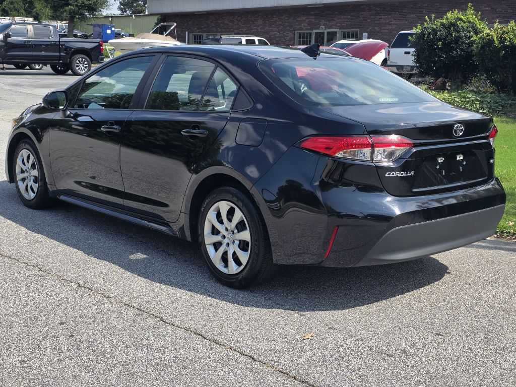 Photo 3 of this TOYOTA COROLLA