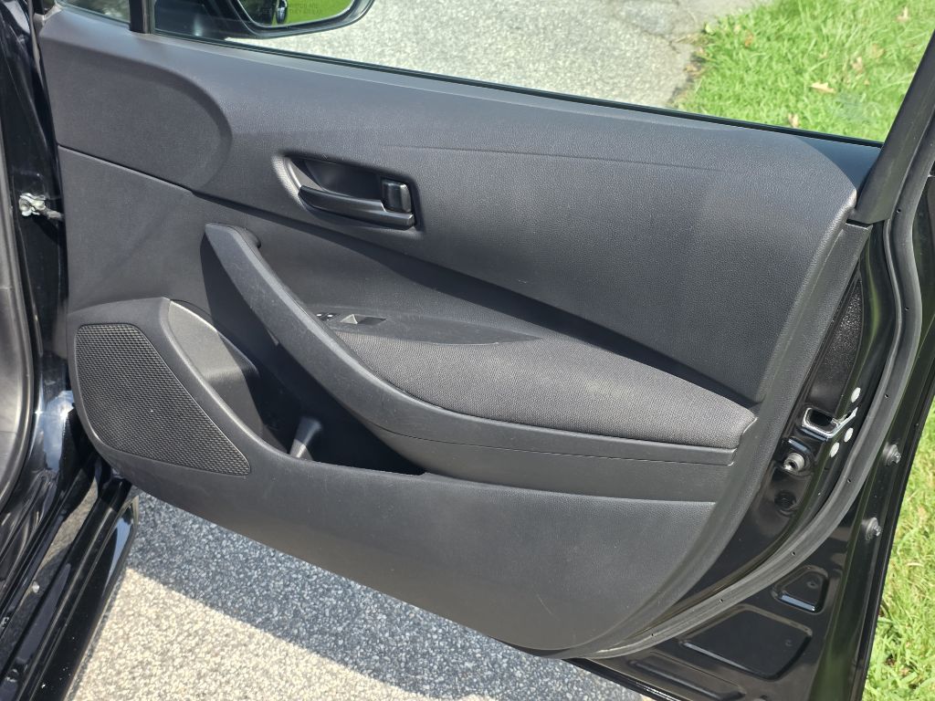 Photo 18 of this TOYOTA COROLLA