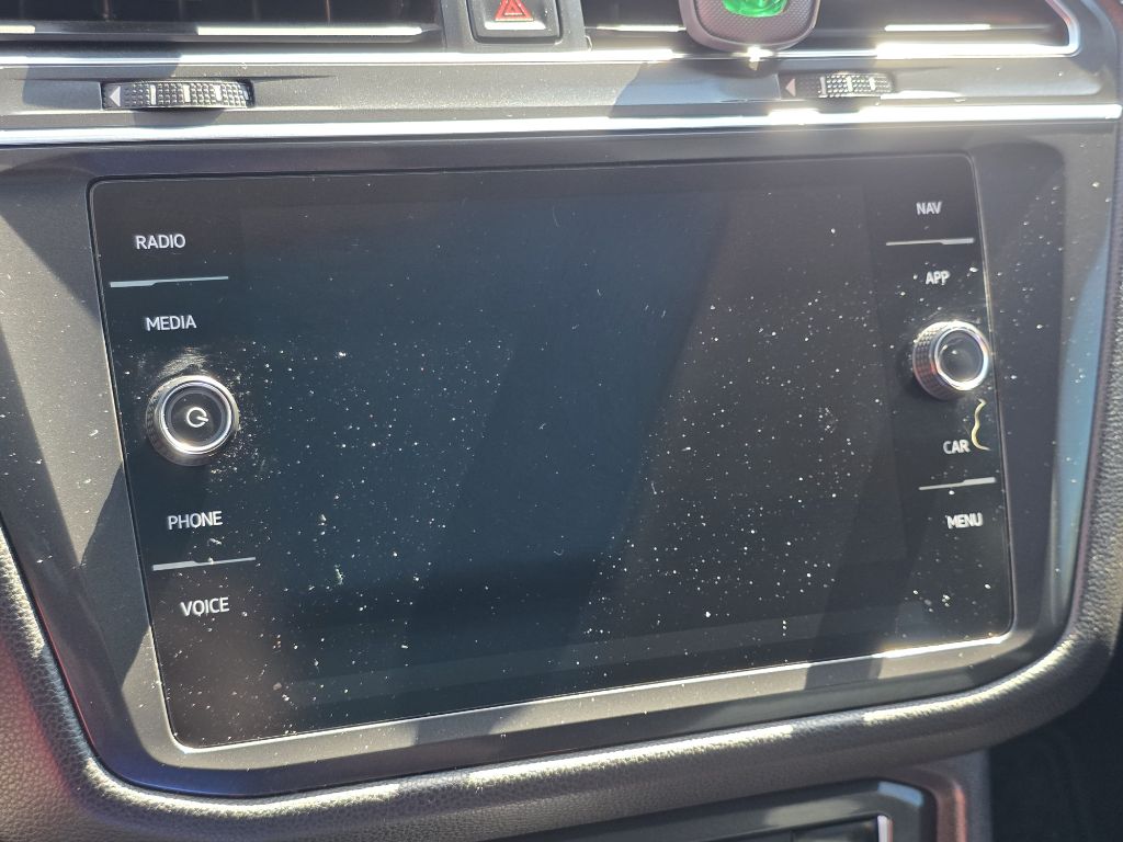 Photo 31 of this VOLKSWAGEN TIGUAN