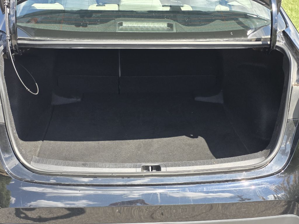 Photo 15 of this TOYOTA COROLLA