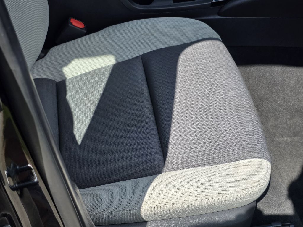 Photo 19 of this TOYOTA COROLLA
