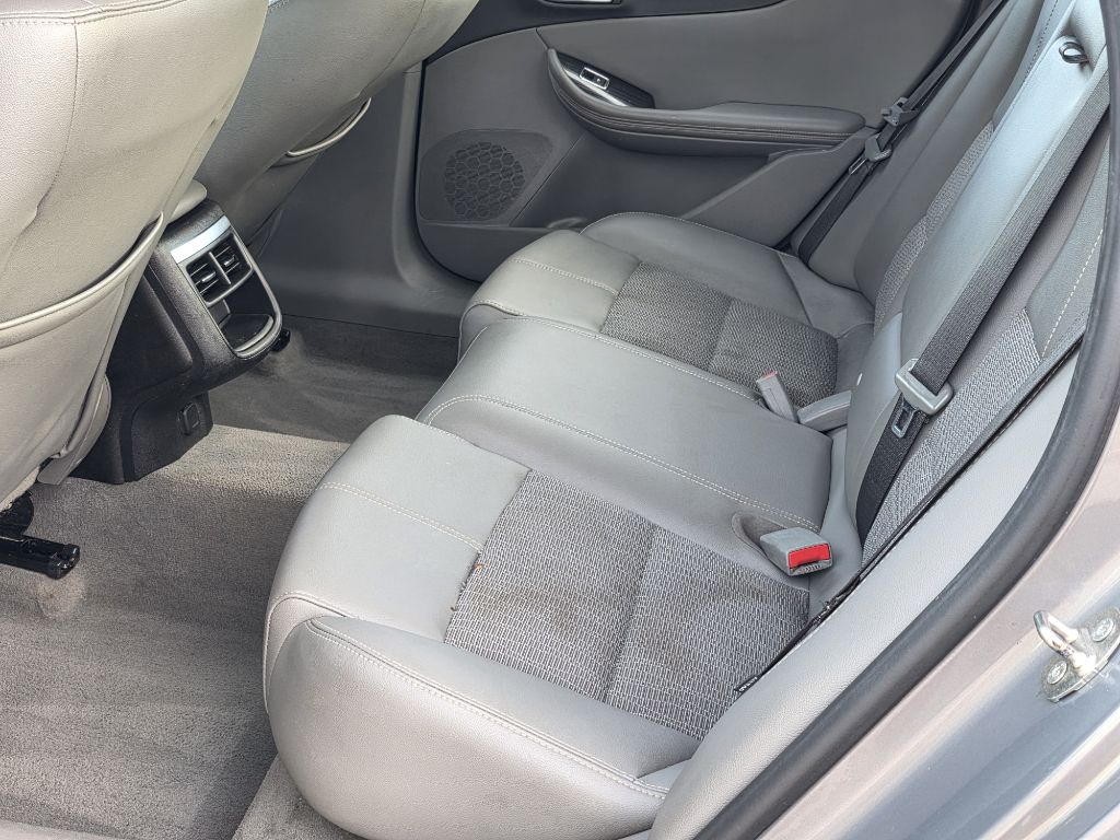 Photo 15 of this CHEVROLET IMPALA