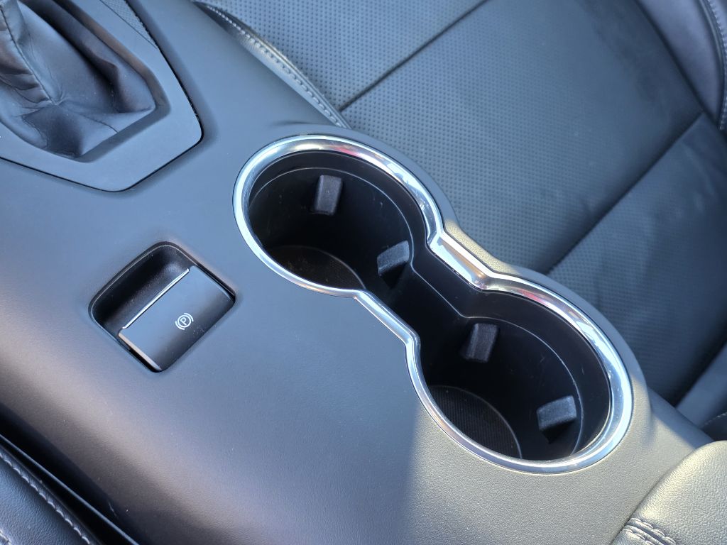 Photo 30 of this FORD MUSTANG