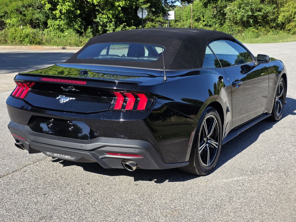 Photo 5 of this FORD MUSTANG