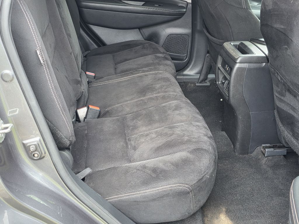 Photo 18 of this NISSAN MURANO