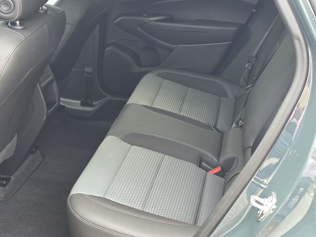 Photo 14 of this CHEVROLET TRAX