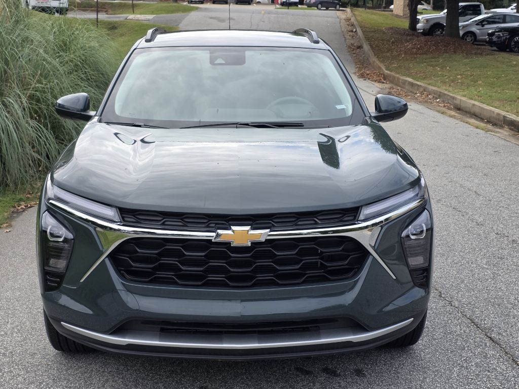 Photo 8 of this CHEVROLET TRAX