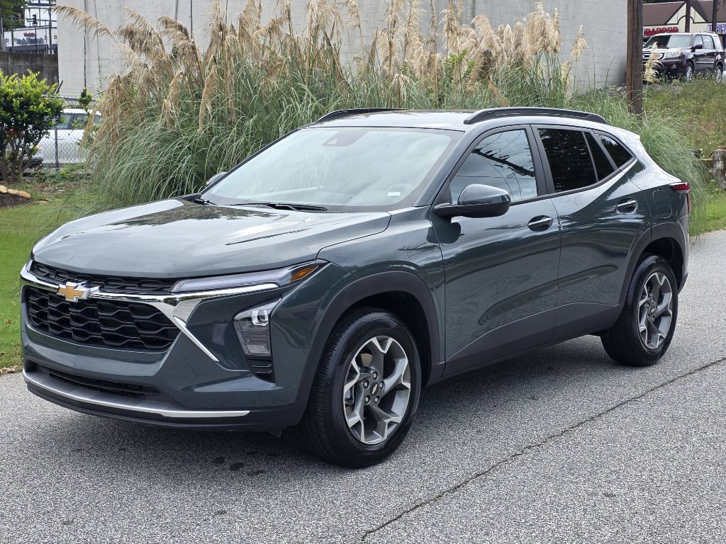 2026 CHEVROLET TRAX