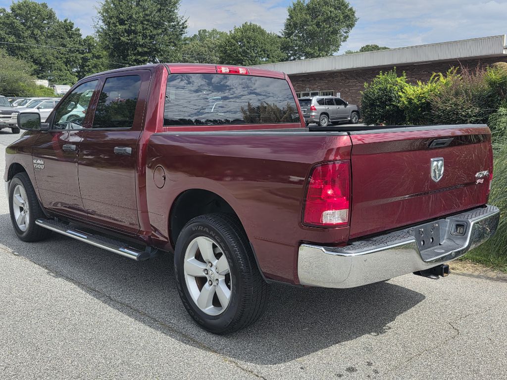 Photo 3 of this RAM 1500 CLASSIC