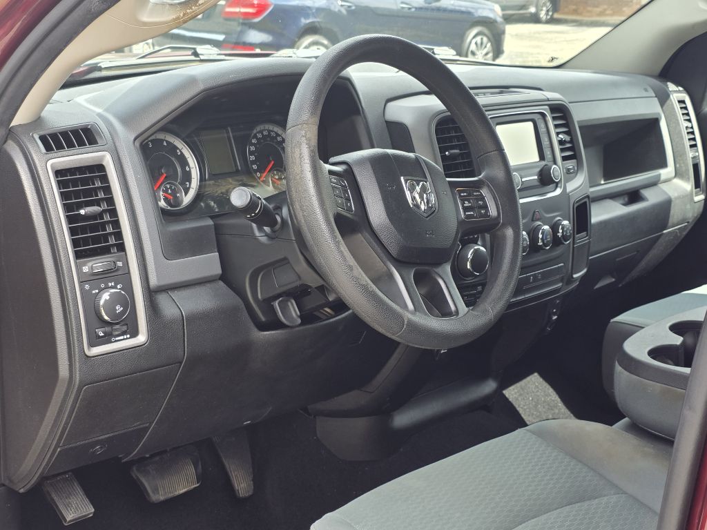 Photo 12 of this RAM 1500 CLASSIC