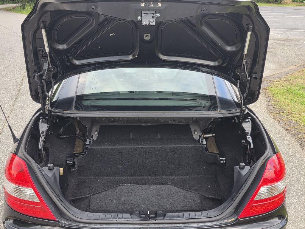 Photo 14 of this MERCEDES-BENZ SLK