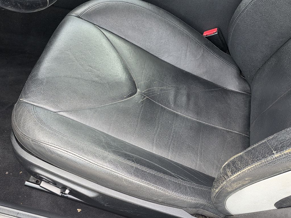 Photo 12 of this MERCEDES-BENZ SLK