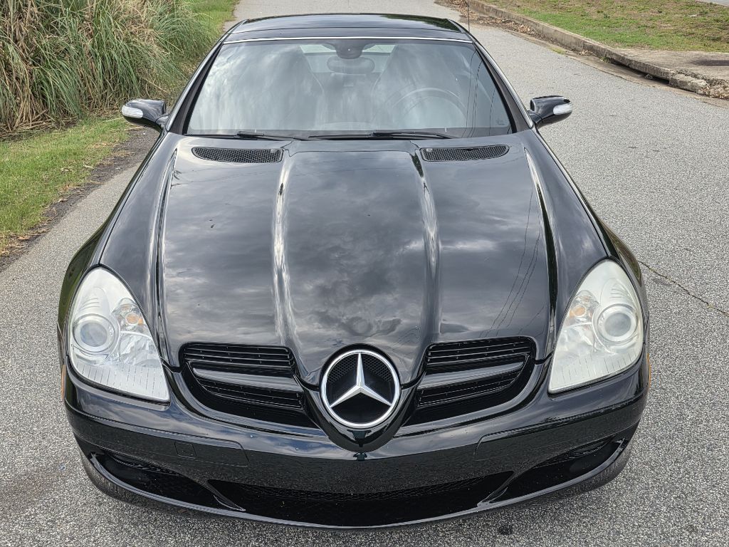 Photo 8 of this MERCEDES-BENZ SLK
