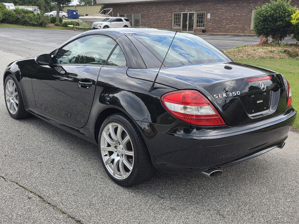 Photo 3 of this MERCEDES-BENZ SLK