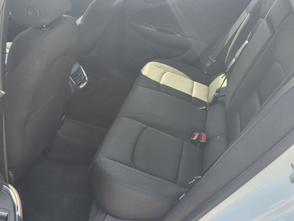 Photo 15 of this CHEVROLET MALIBU