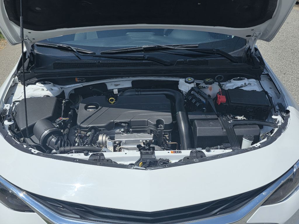 Photo 23 of this CHEVROLET MALIBU