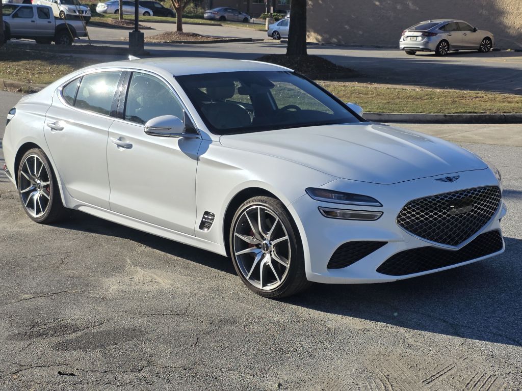Photo 7 of this GENESIS G70