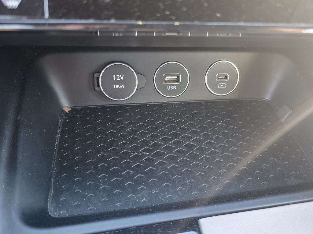 Photo 31 of this GENESIS G70