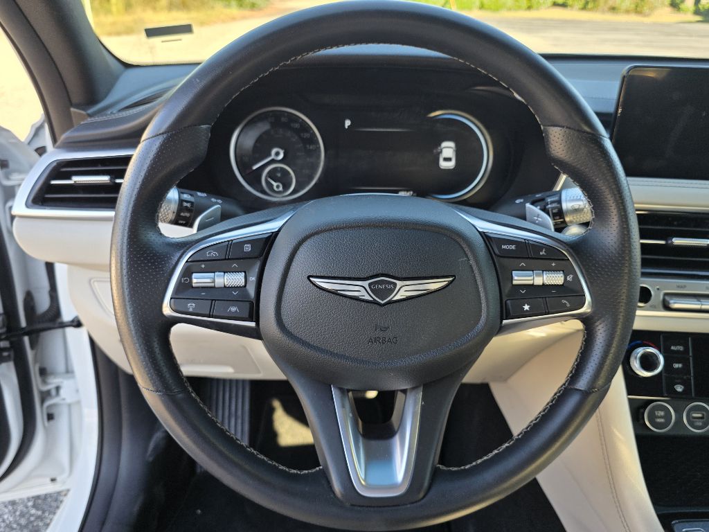 Photo 25 of this GENESIS G70