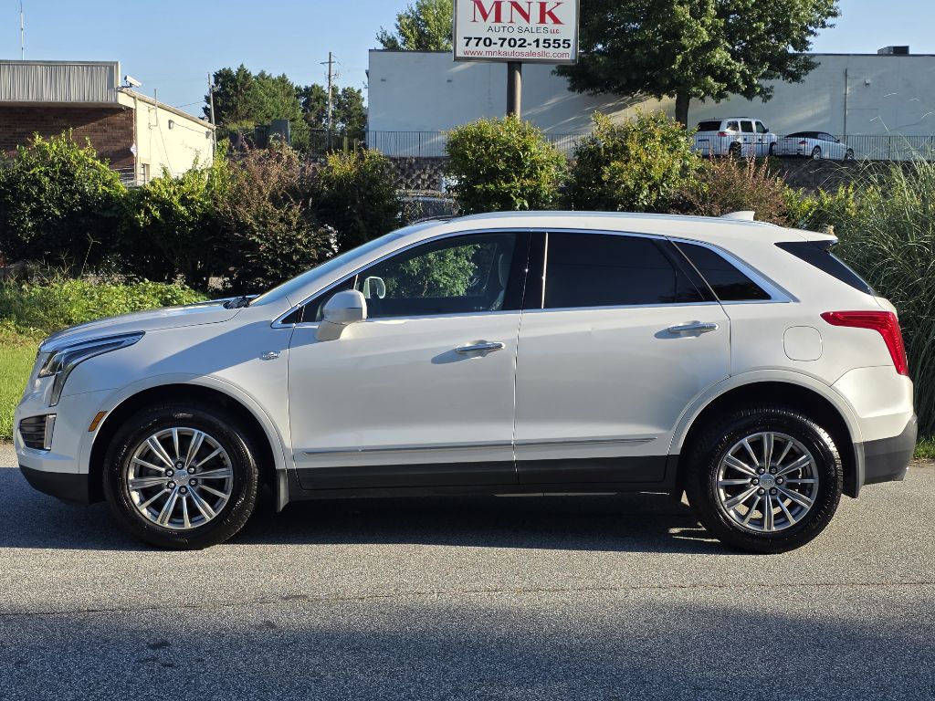 Photo 2 of this CADILLAC XT5