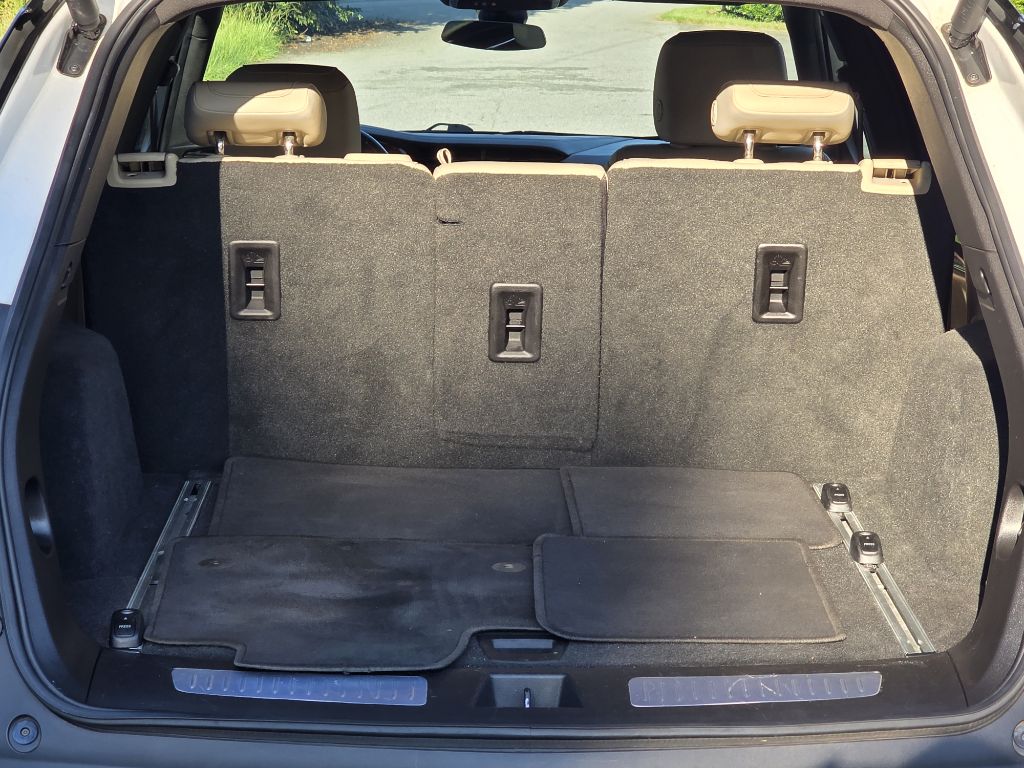 Photo 16 of this CADILLAC XT5