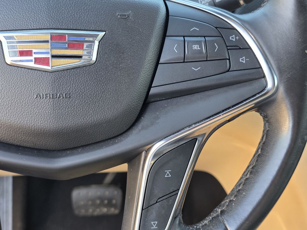 Photo 28 of this CADILLAC XT5
