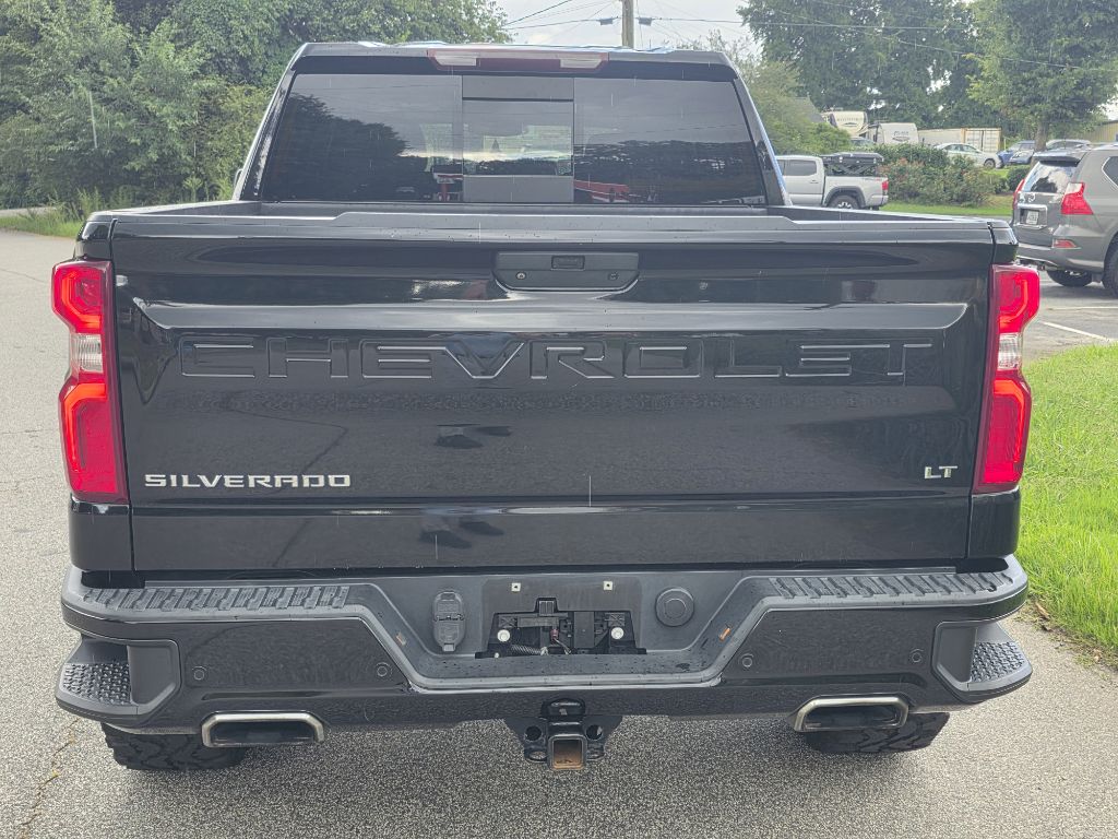 Photo 4 of this CHEVROLET SILVERADO 1500