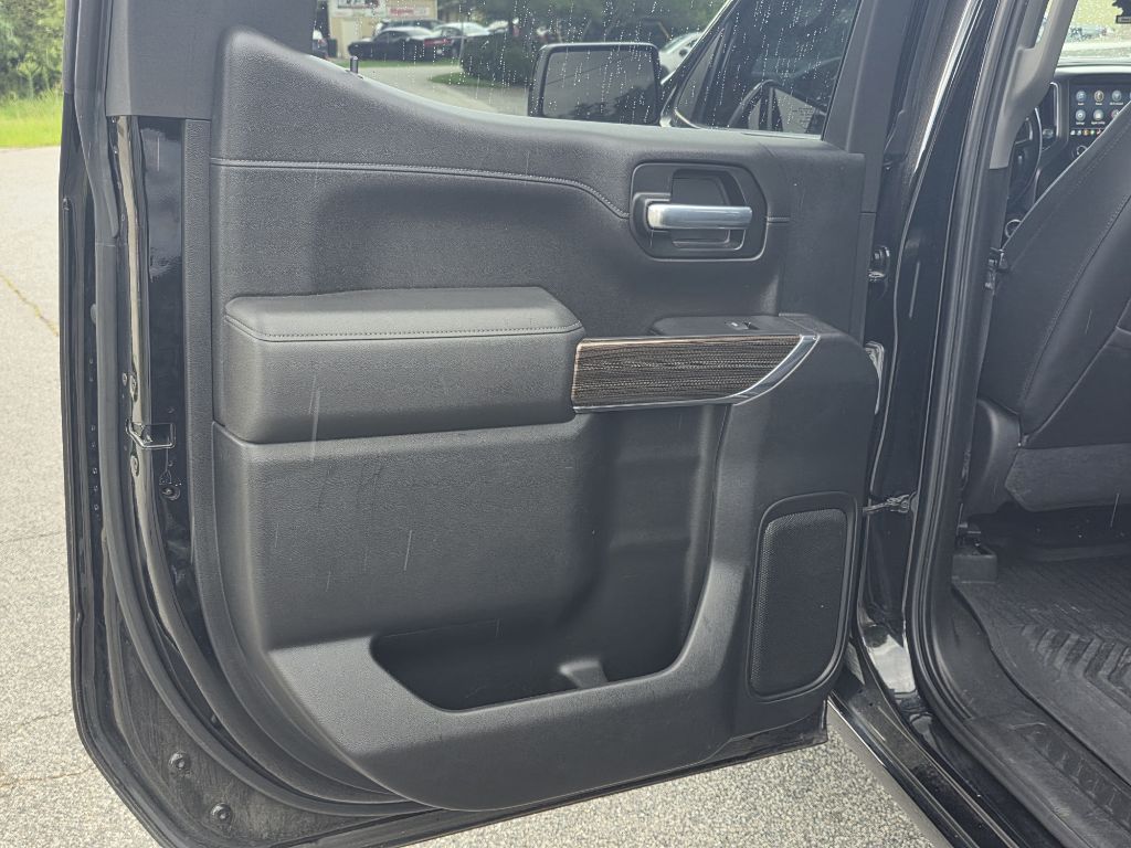 Photo 15 of this CHEVROLET SILVERADO 1500