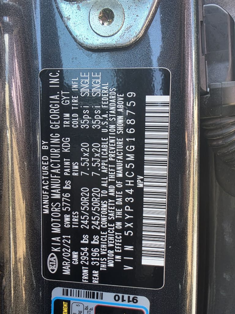 Photo 12 of this KIA TELLURIDE