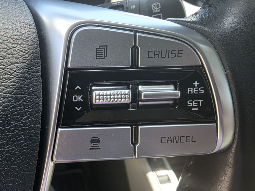 Photo 34 of this KIA TELLURIDE