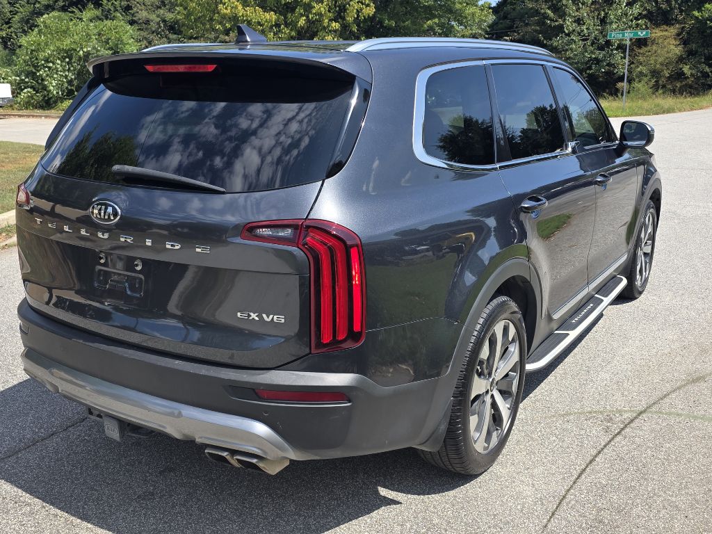 Photo 7 of this KIA TELLURIDE