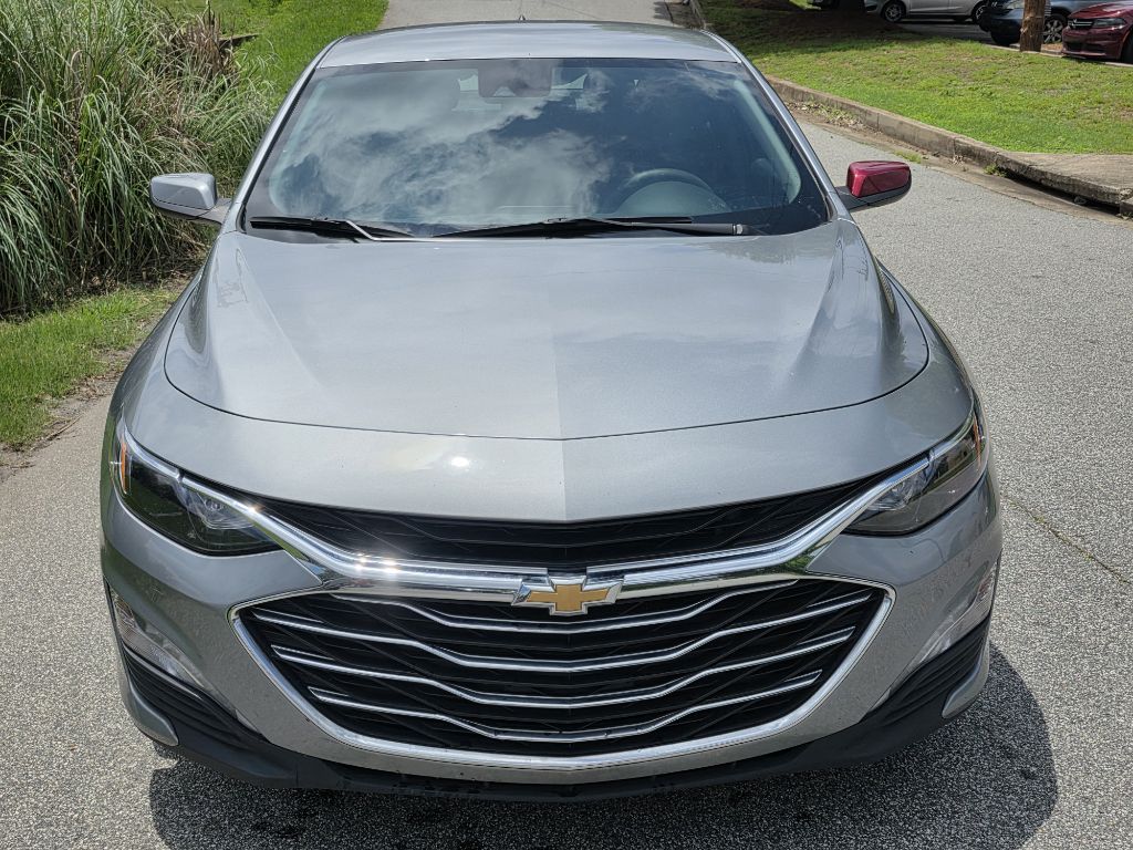 Photo 8 of this CHEVROLET MALIBU