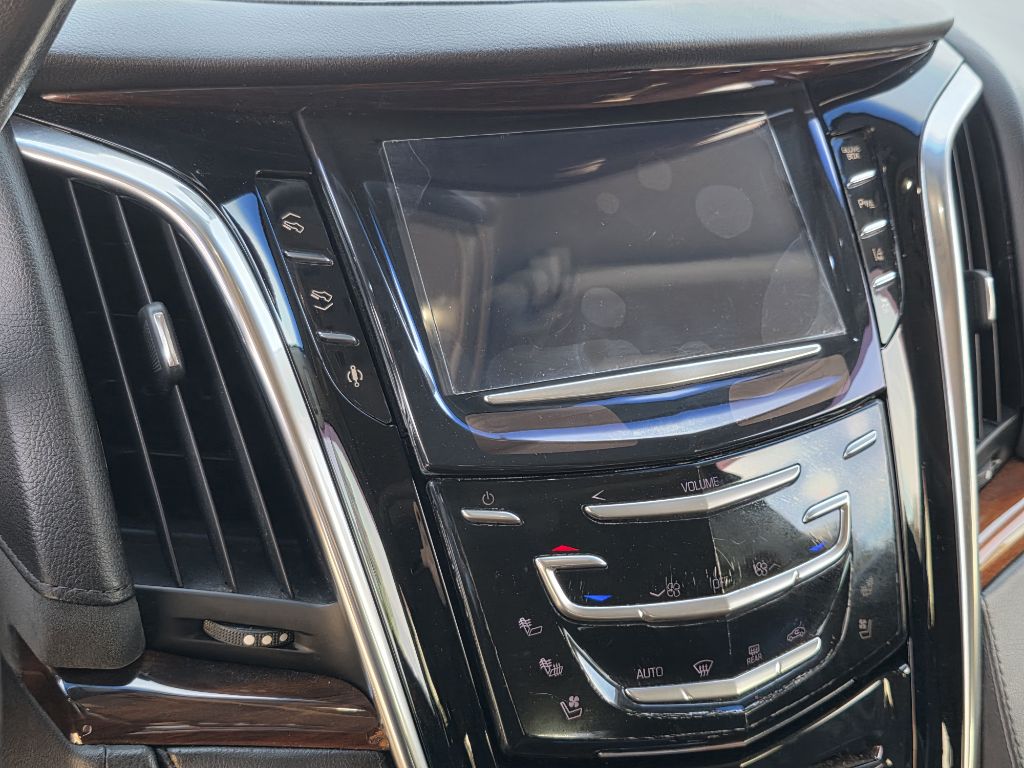 Photo 26 of this CADILLAC ESCALADE