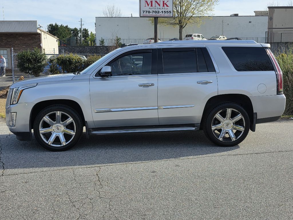Photo 2 of this CADILLAC ESCALADE