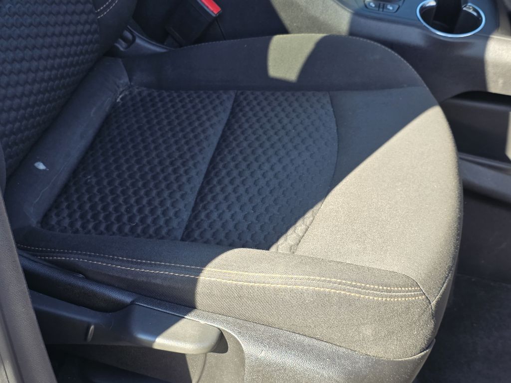 Photo 22 of this GMC TERRAIN