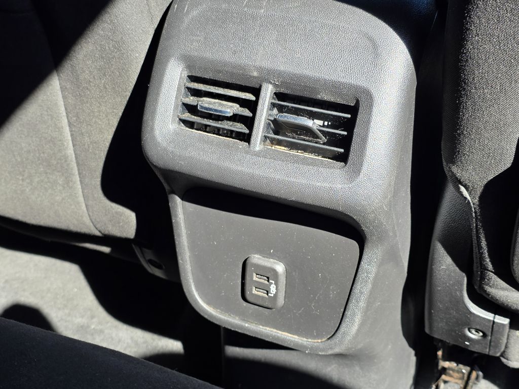 Photo 20 of this GMC TERRAIN