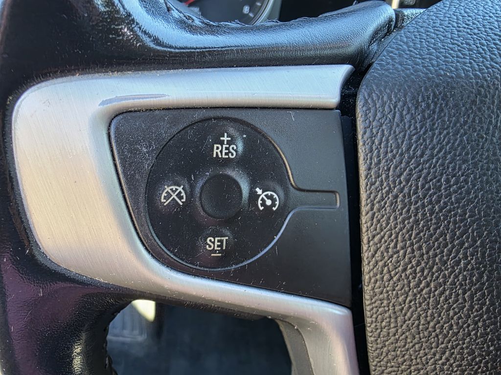 Photo 27 of this GMC TERRAIN