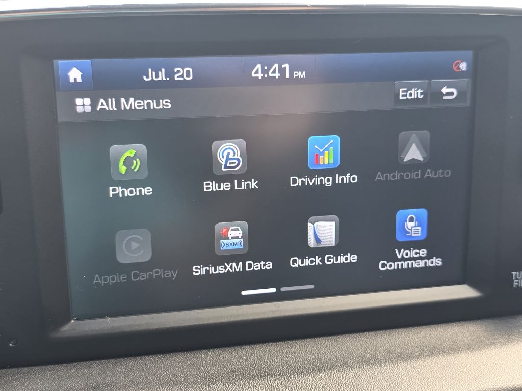 Photo 35 of this HYUNDAI SANTA FE
