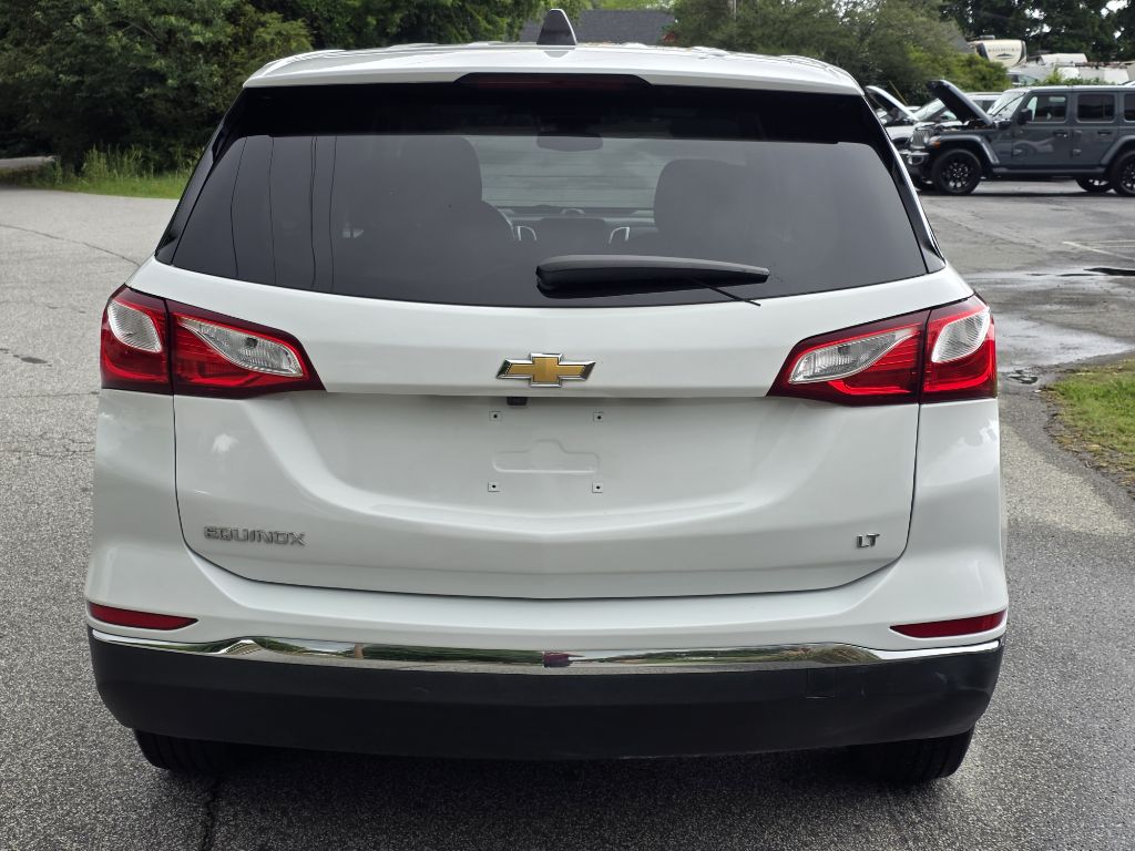 Photo 4 of this CHEVROLET EQUINOX