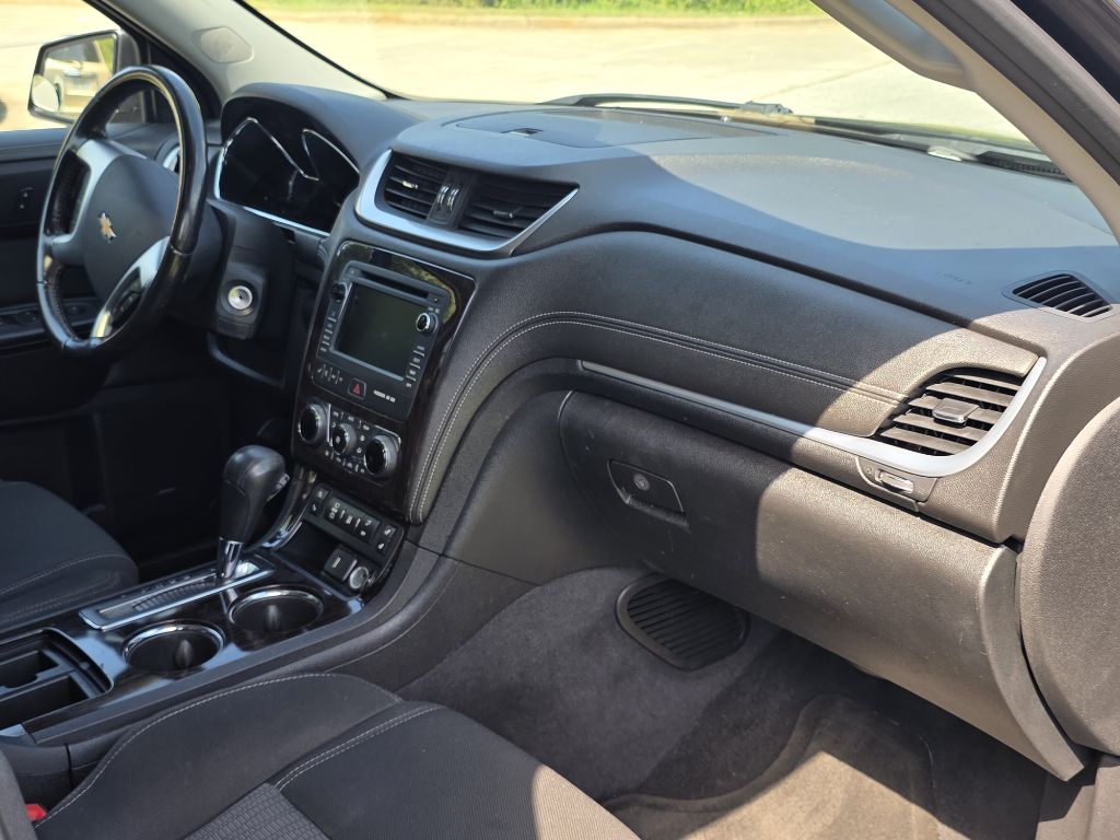 Photo 26 of this CHEVROLET TRAVERSE