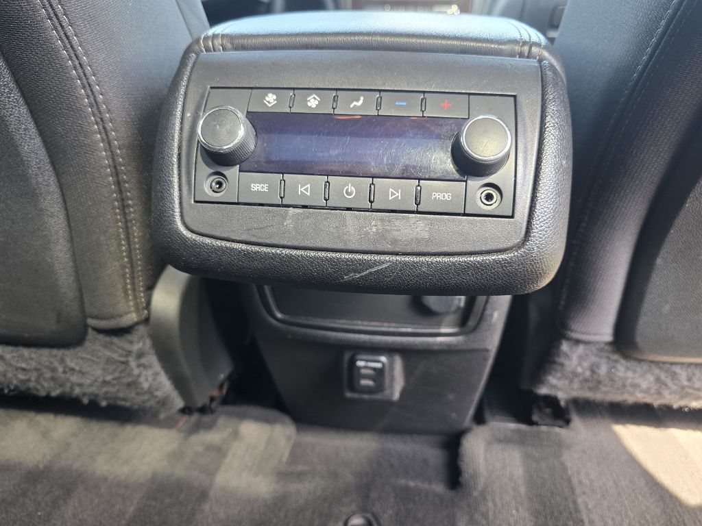 Photo 22 of this CHEVROLET TRAVERSE
