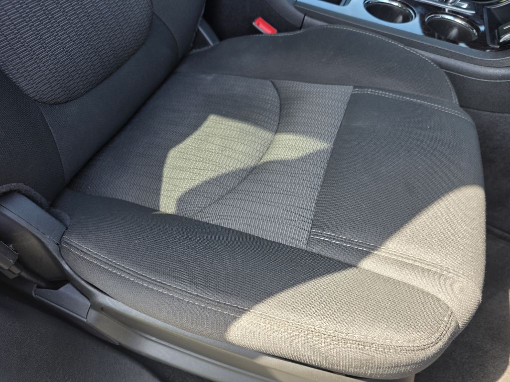 Photo 25 of this CHEVROLET TRAVERSE