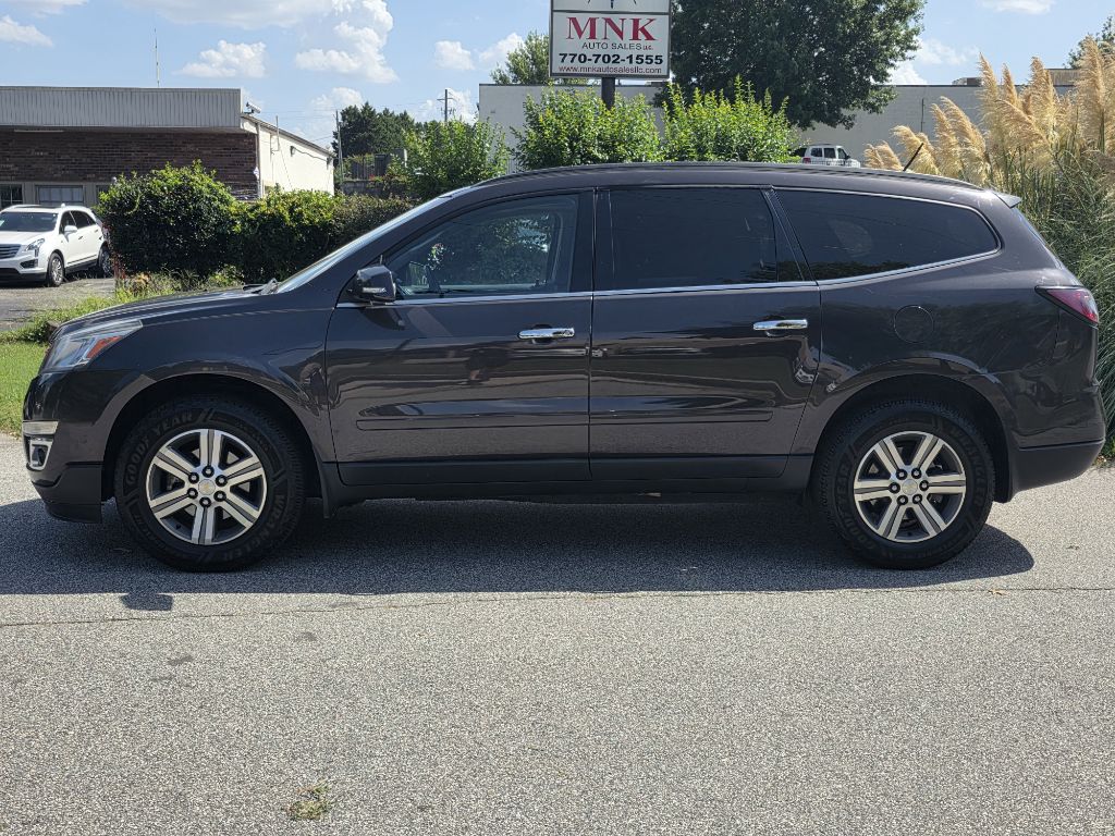 Photo 2 of this CHEVROLET TRAVERSE