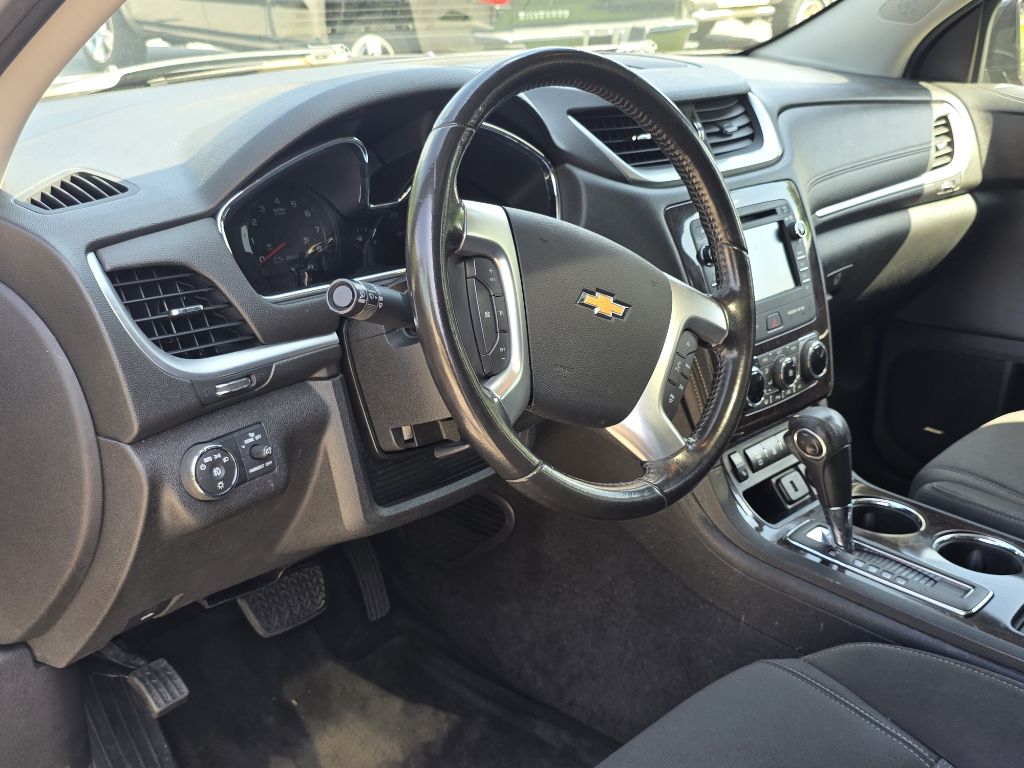 Photo 14 of this CHEVROLET TRAVERSE