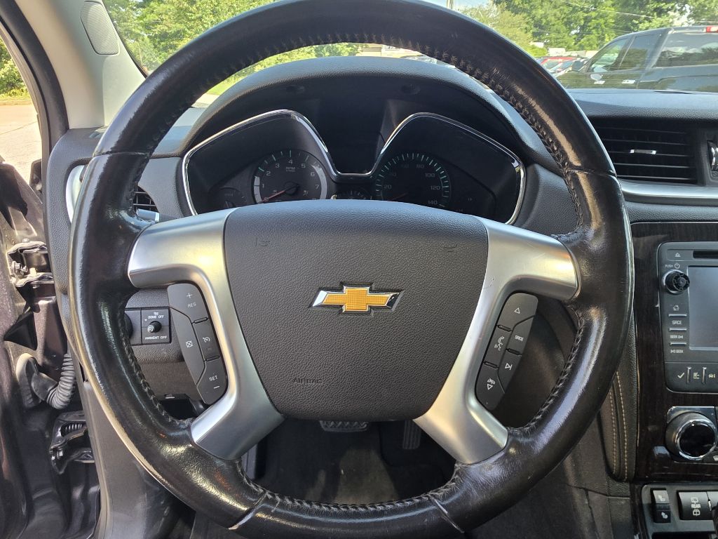 Photo 29 of this CHEVROLET TRAVERSE