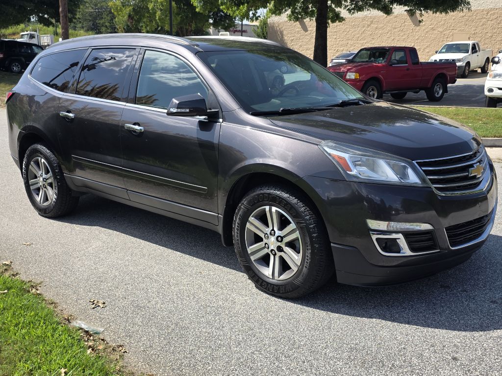 Photo 7 of this CHEVROLET TRAVERSE